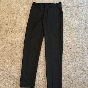 Haggar Men's charcoal  Dress Pants slim fit size 30 x 34 excellent condition